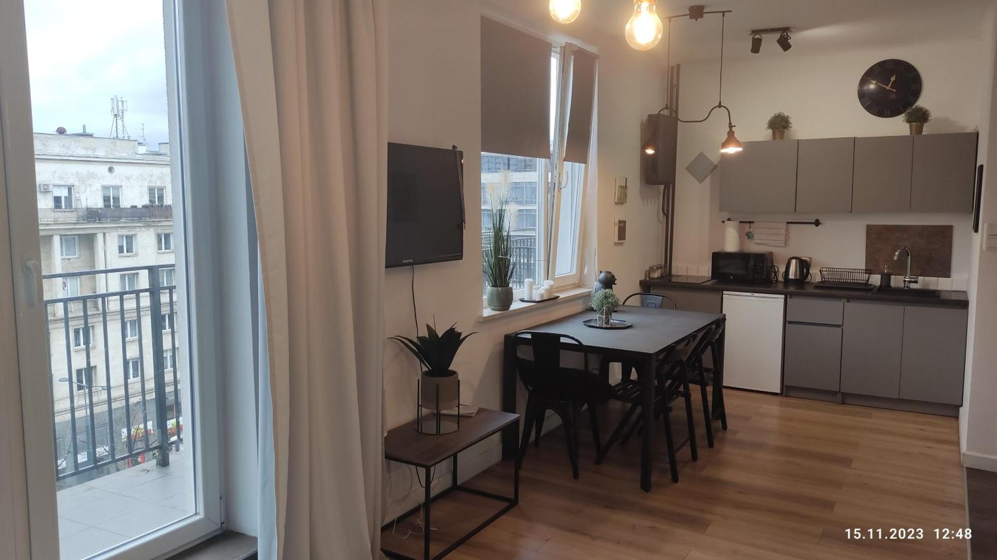 Be My Guest - Jerozolimskie Studio - Super Centrum Metro Wi-Fi Breakfast Варшава Екстериор снимка